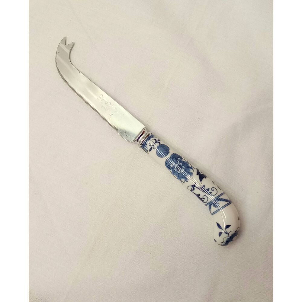 Regency Sheffield England porcelain, prill, blue onion cheese knife